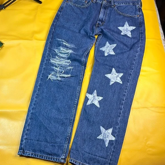 Levi's 505 Star Spangled Ripped Straight Leg Relaxed Jeans - Picture 8 of 10